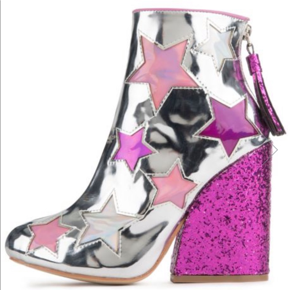 YRU Jen Bootie Silver